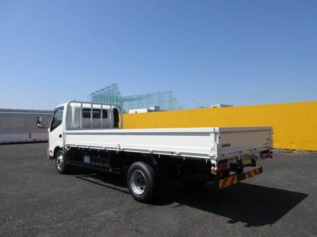 HINO DUTRO 2023 Image 31