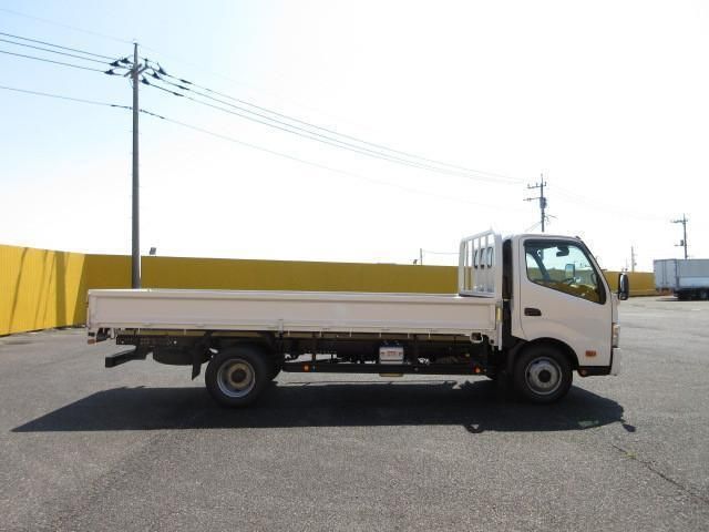 HINO DUTRO 2023 Image 31