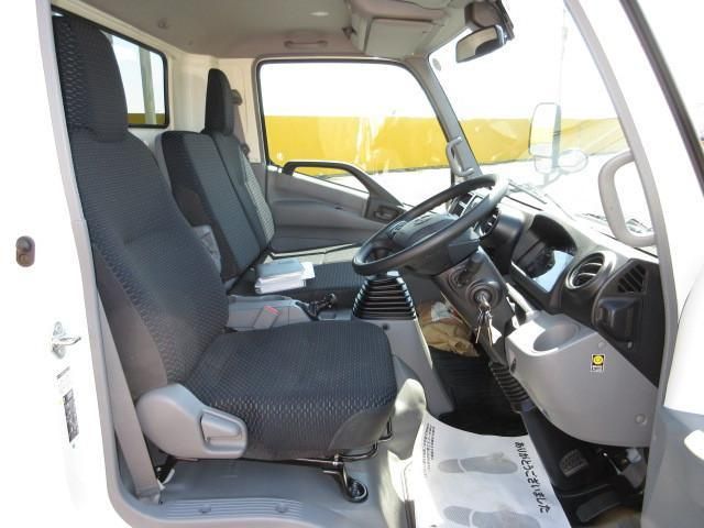 HINO DUTRO 2023 Image 31