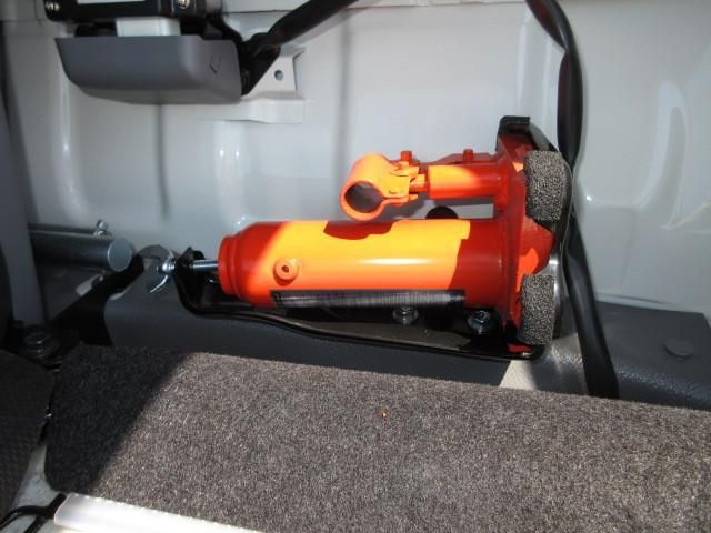 HINO DUTRO 2023 Image 31