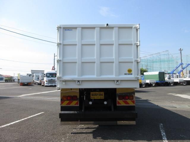 MITSUBISHI FUSOU SUPER GREAT 2024 Image 31