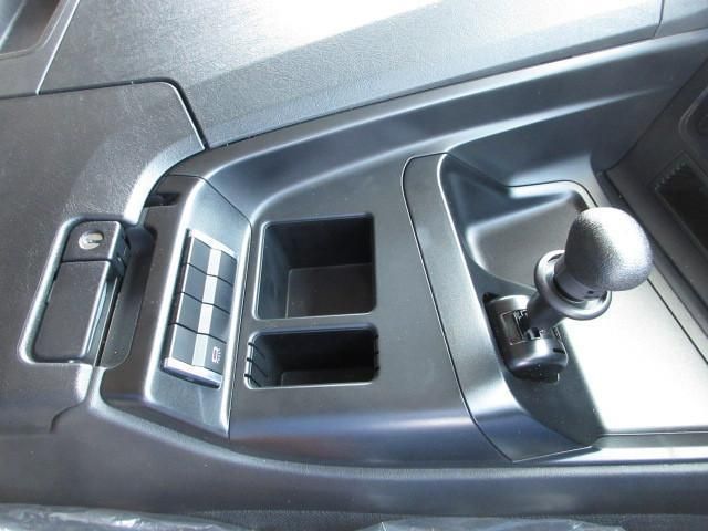 MITSUBISHI FUSOU SUPER GREAT 2024 Image 31