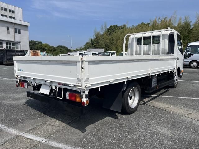 HINO DUTRO 2020 Image 31