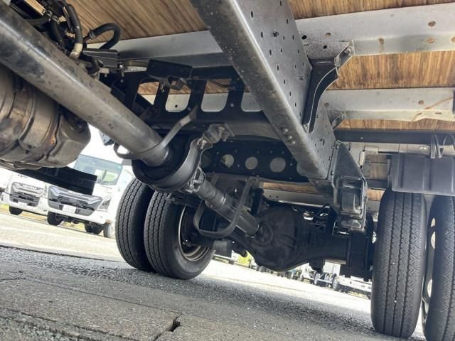 HINO DUTRO 2020 Image 31