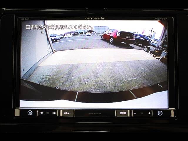 TOYOTA PRIUS 2018 Image 31