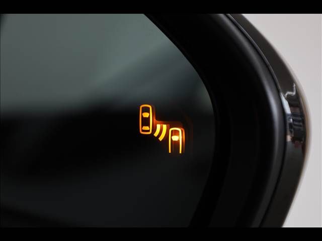 TOYOTA PRIUS 2018 Image 31