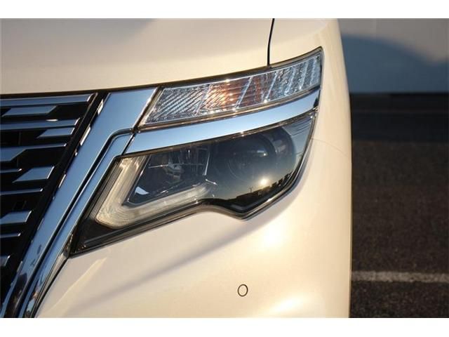 NISSAN ELGRAND 2020 Image 31