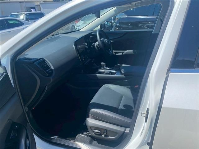 TOYOTA LEXUS NX350H 2024 Image 31