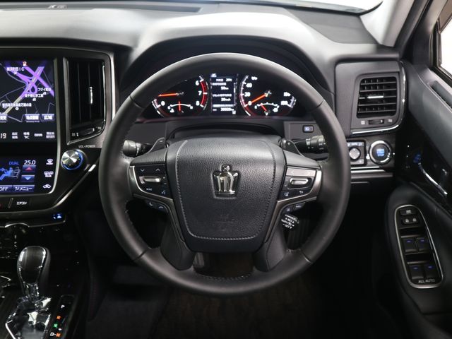 TOYOTA CROWN SEDAN 2016 Image 31