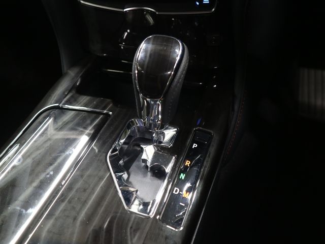 TOYOTA CROWN SEDAN 2016 Image 31