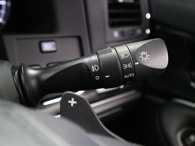 TOYOTA CROWN SEDAN 2016 Image 31