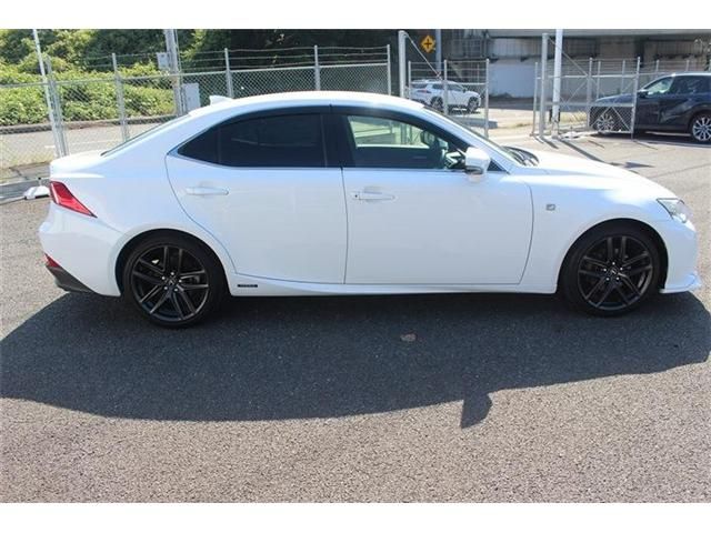 TOYOTA LEXUS IS300H 2013 Image 31