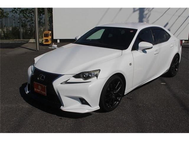 TOYOTA LEXUS IS300H 2013 Image 31
