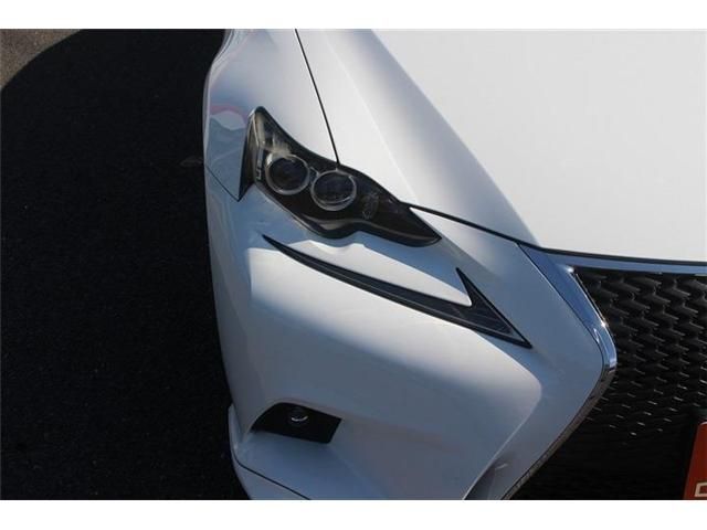 TOYOTA LEXUS IS300H 2013 Image 31