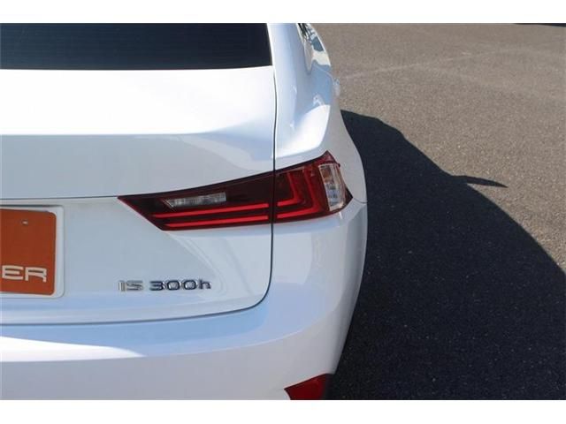 TOYOTA LEXUS IS300H 2013 Image 31