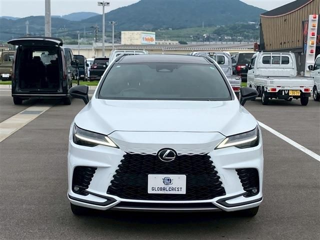 TOYOTA LEXUS RX500H 2023 Image 31