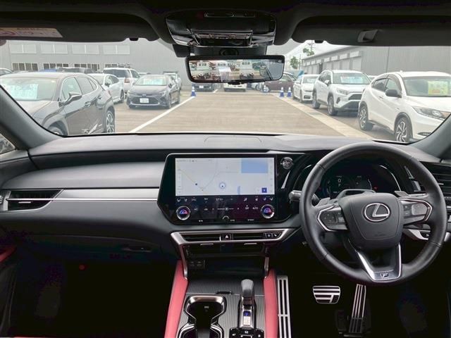 TOYOTA LEXUS RX500H 2023 Image 31