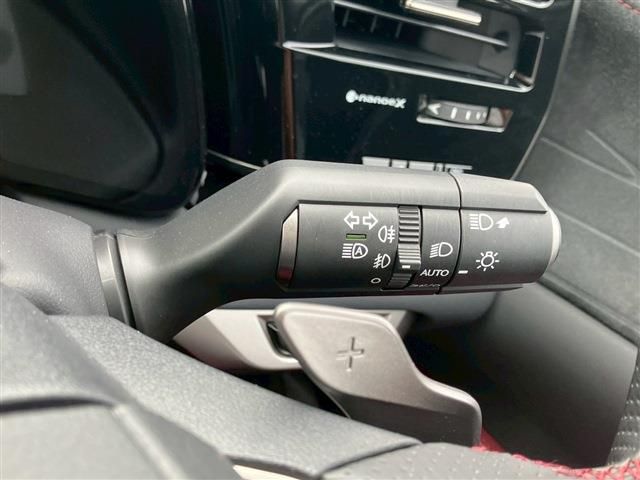 TOYOTA LEXUS RX500H 2023 Image 31