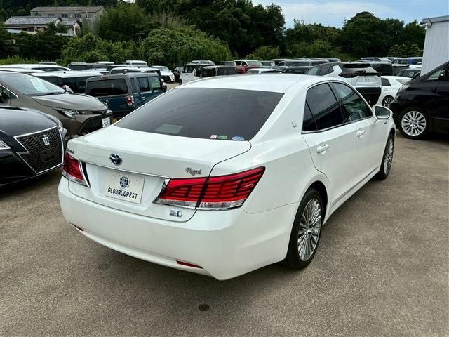 TOYOTA CROWN SEDAN HYBRID 2014 Image 31