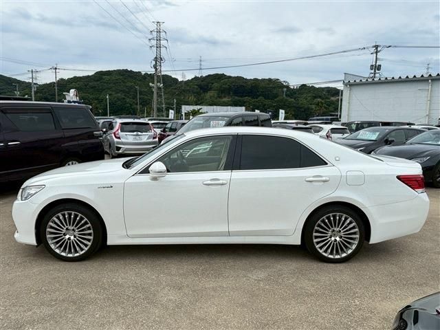 TOYOTA CROWN SEDAN HYBRID 2014 Image 31