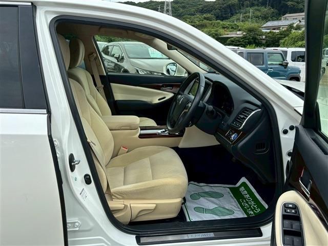 TOYOTA CROWN SEDAN HYBRID 2014 Image 31