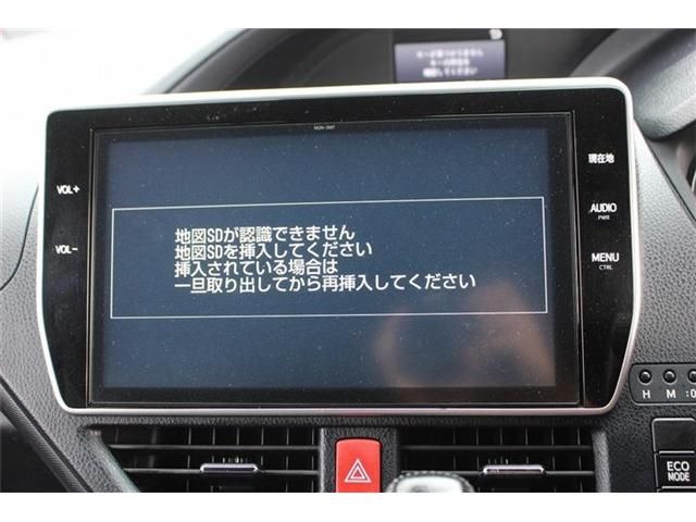 TOYOTA NOAH 2018 Image 31