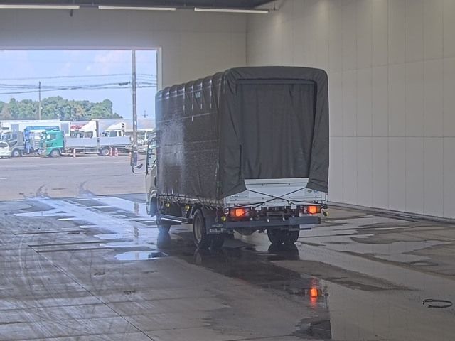 ISUZU ELF 2019 Image 31