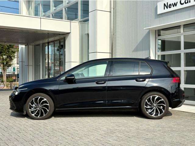 VOLKSWAGEN GOLF 2023 Image 31