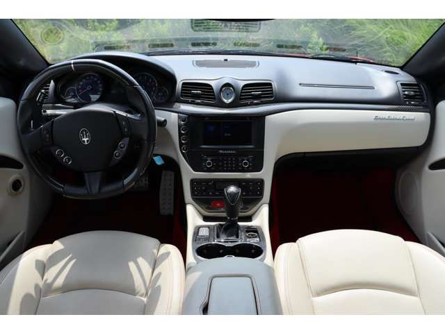 MASERATI GRANCABRIO 2015 Image 31