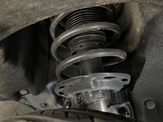 HONDA VEZEL HYBRID 2016 Image 31