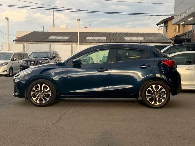 MAZDA DEMIO 2014 Image 31