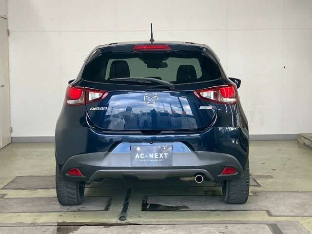 MAZDA DEMIO 2014 Image 31