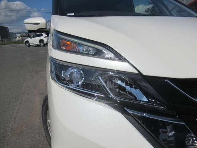 NISSAN SERENA  S-HYBRID 4WD 2018 Image 31