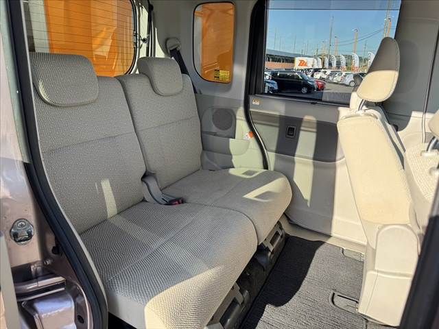 DAIHATSU TANTO 2014 Image 31