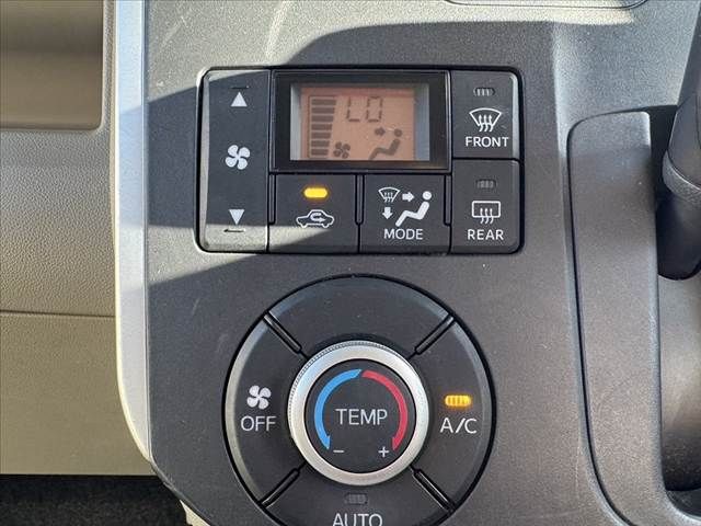 DAIHATSU TANTO 2014 Image 31