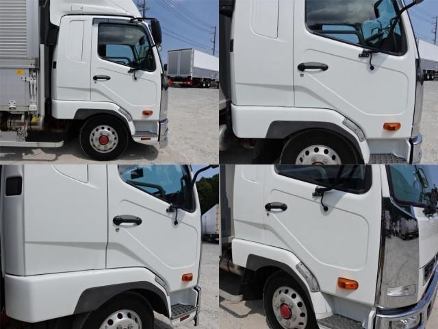 MITSUBISHI FUSOU FIGHTER 2013 Image 31