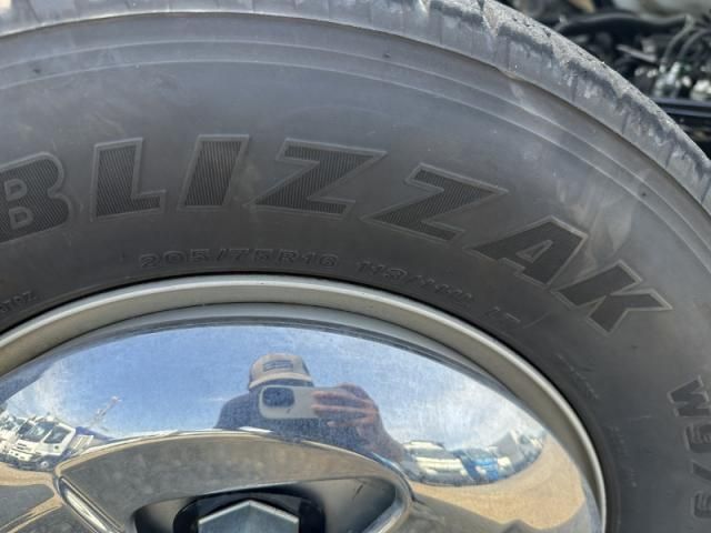 ISUZU ELF 2017 Image 31