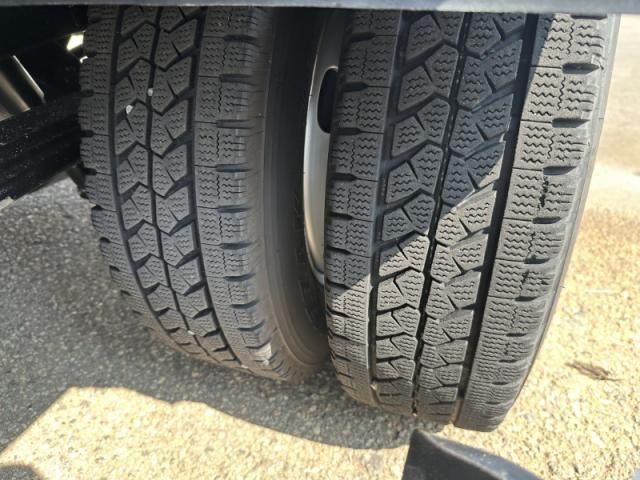 ISUZU ELF 2017 Image 31