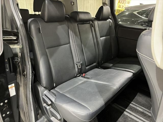 TOYOTA ESQUIRE 2015 Image 31