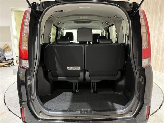 TOYOTA ESQUIRE 2015 Image 31