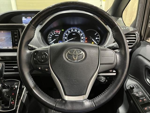 TOYOTA ESQUIRE 2015 Image 31