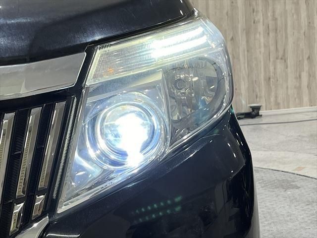 TOYOTA ESQUIRE 2015 Image 31