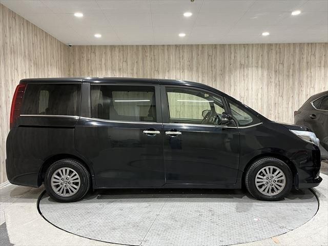TOYOTA ESQUIRE 2015 Image 31