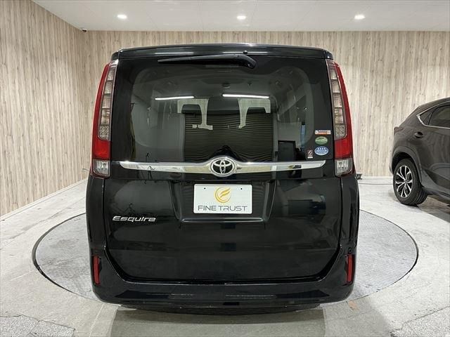 TOYOTA ESQUIRE 2015 Image 31