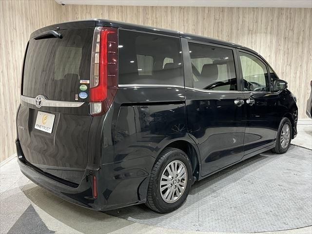 TOYOTA ESQUIRE 2015 Image 31