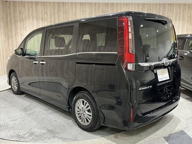 TOYOTA ESQUIRE 2015 Image 31