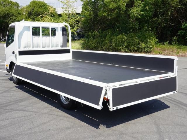 HINO DUTRO 2020 Image 31