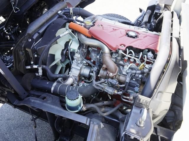 HINO DUTRO 2020 Image 31