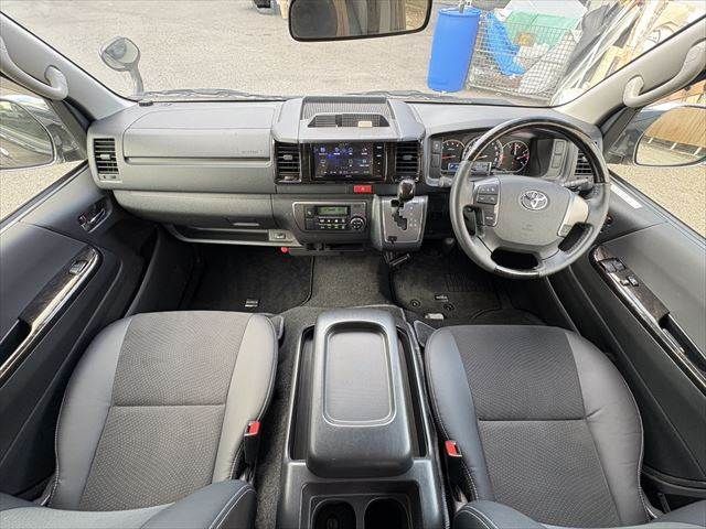 TOYOTA REGIUSACE VAN 4WD 2018 Image 31