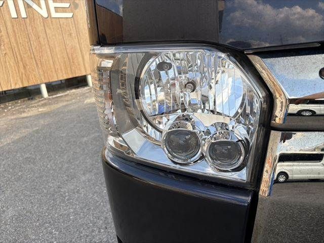 TOYOTA REGIUSACE VAN 4WD 2018 Image 31